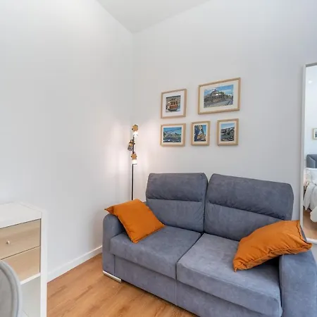 Window To By Amber Star Rent Appartamento Oporto