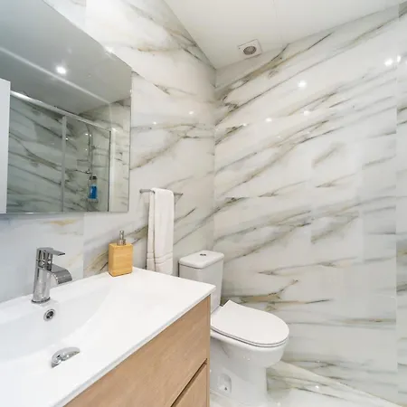 Window To By Amber Star Rent Appartamento *