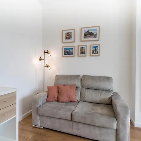 Window To By Amber Star Rent Apartamento