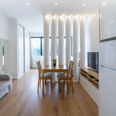 Window To By Amber Star Rent Apartamento *