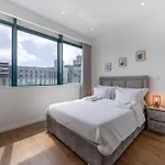 Window To By Amber Star Rent