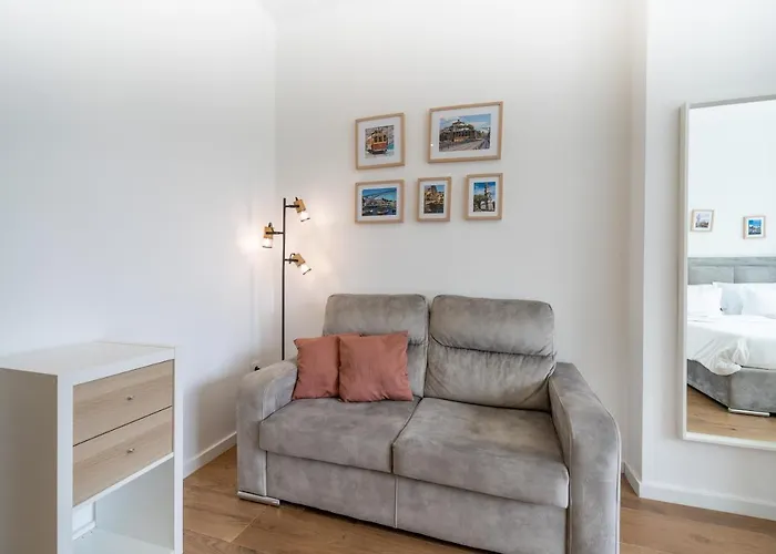 Window To By Amber Star Rent Apartman