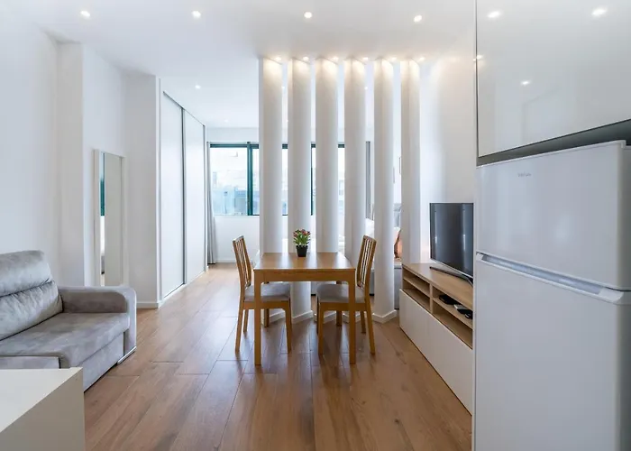 Window To By Amber Star Rent Apartman *